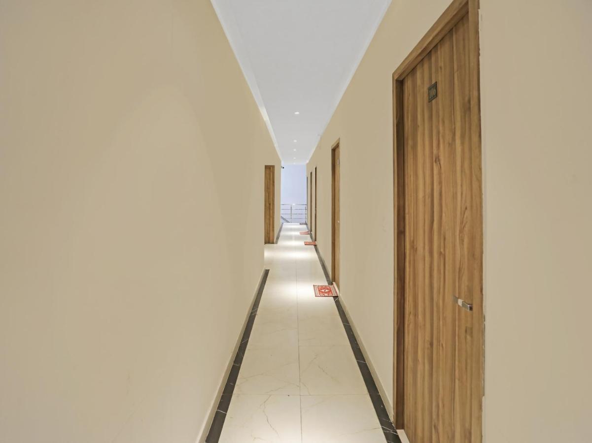 Collection O 85238 Tulika Garden Hotel Izatnagar Exterior photo